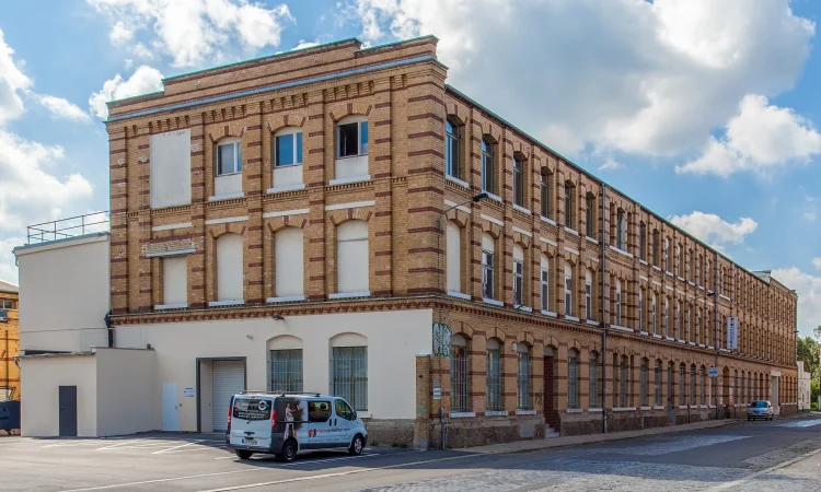 Ehemalige Textilfabrik am Fachmarktzentrum Plagwitzer Höfe